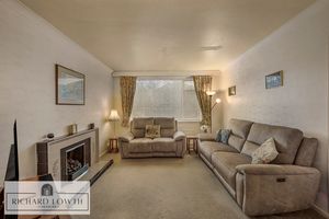 Lounge- click for photo gallery